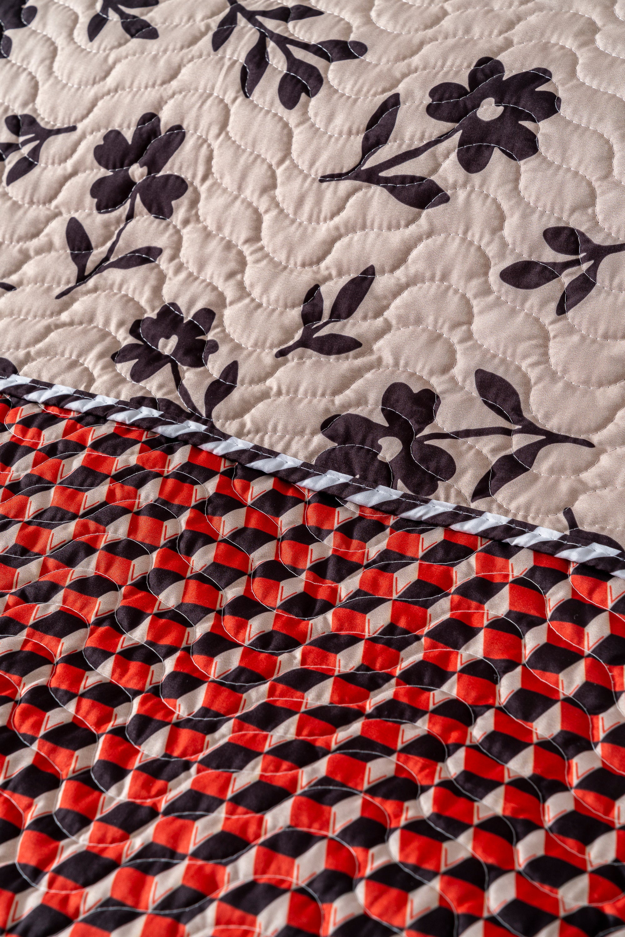 Briva Çift Taraflı Çift Kişilik Yatak Örtüsü