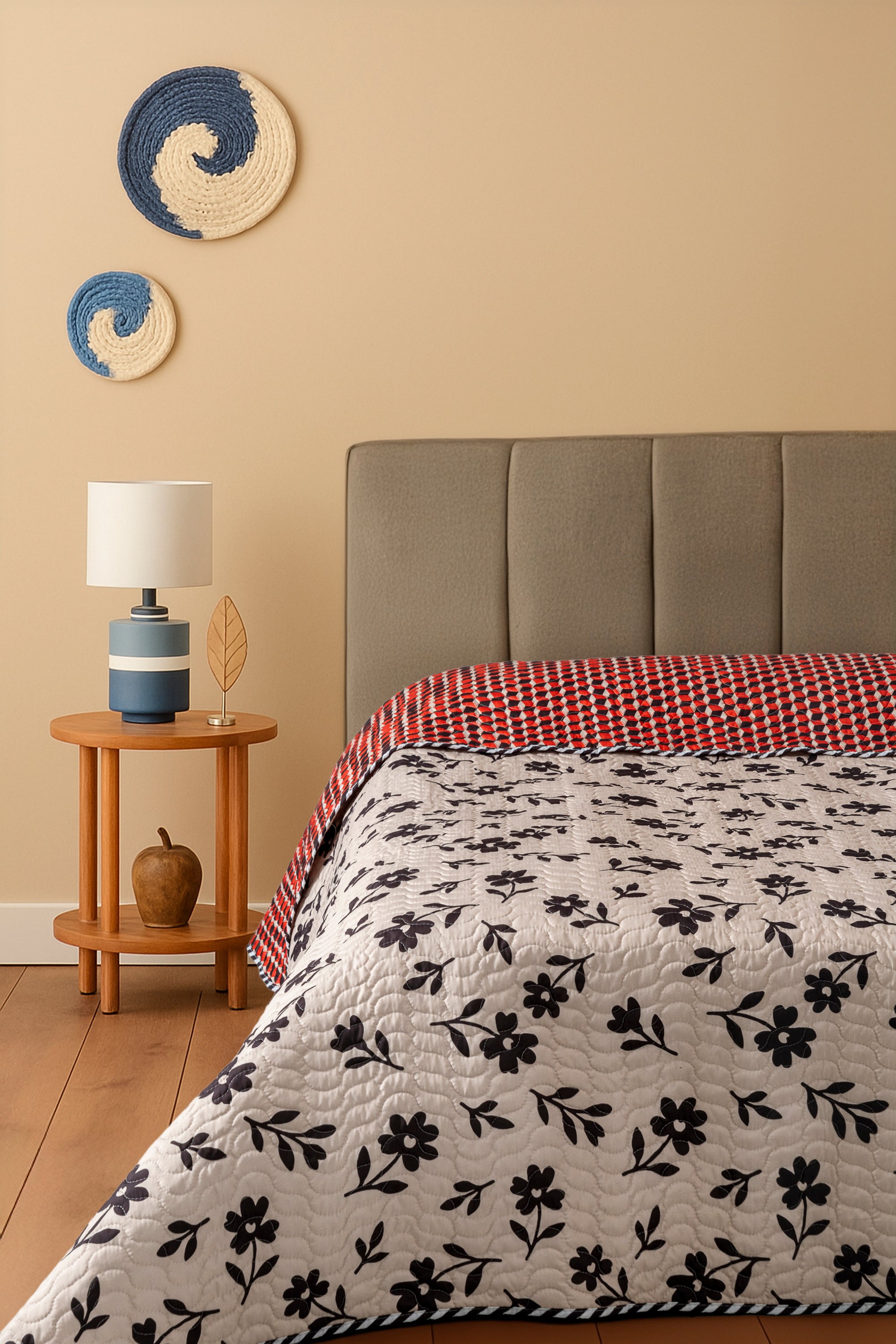 Briva Çift Taraflı Çift Kişilik Yatak Örtüsü