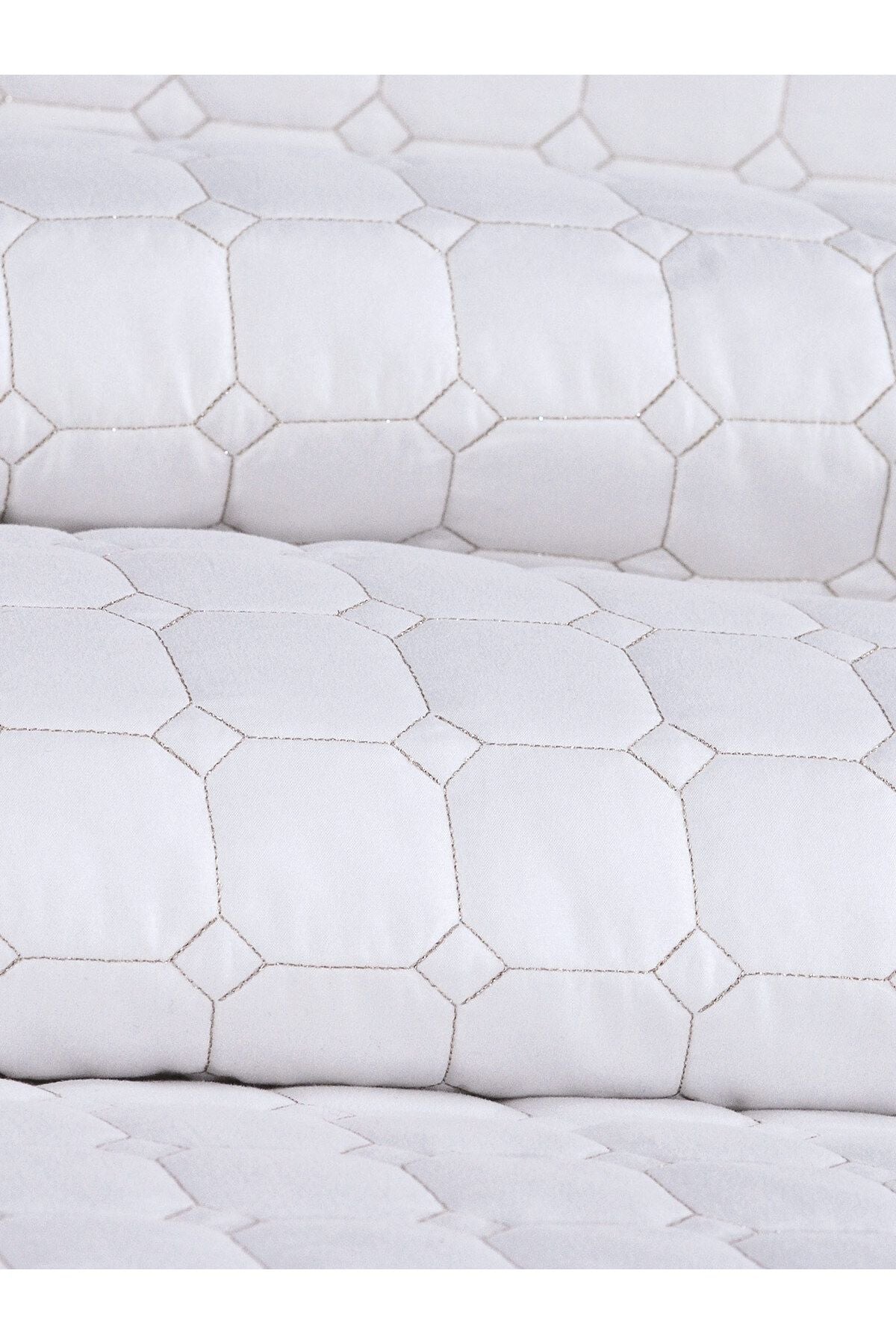 Bahar Kapitoneli 3 Parça Çift Kişilik Yatak Örtüsü Takımı