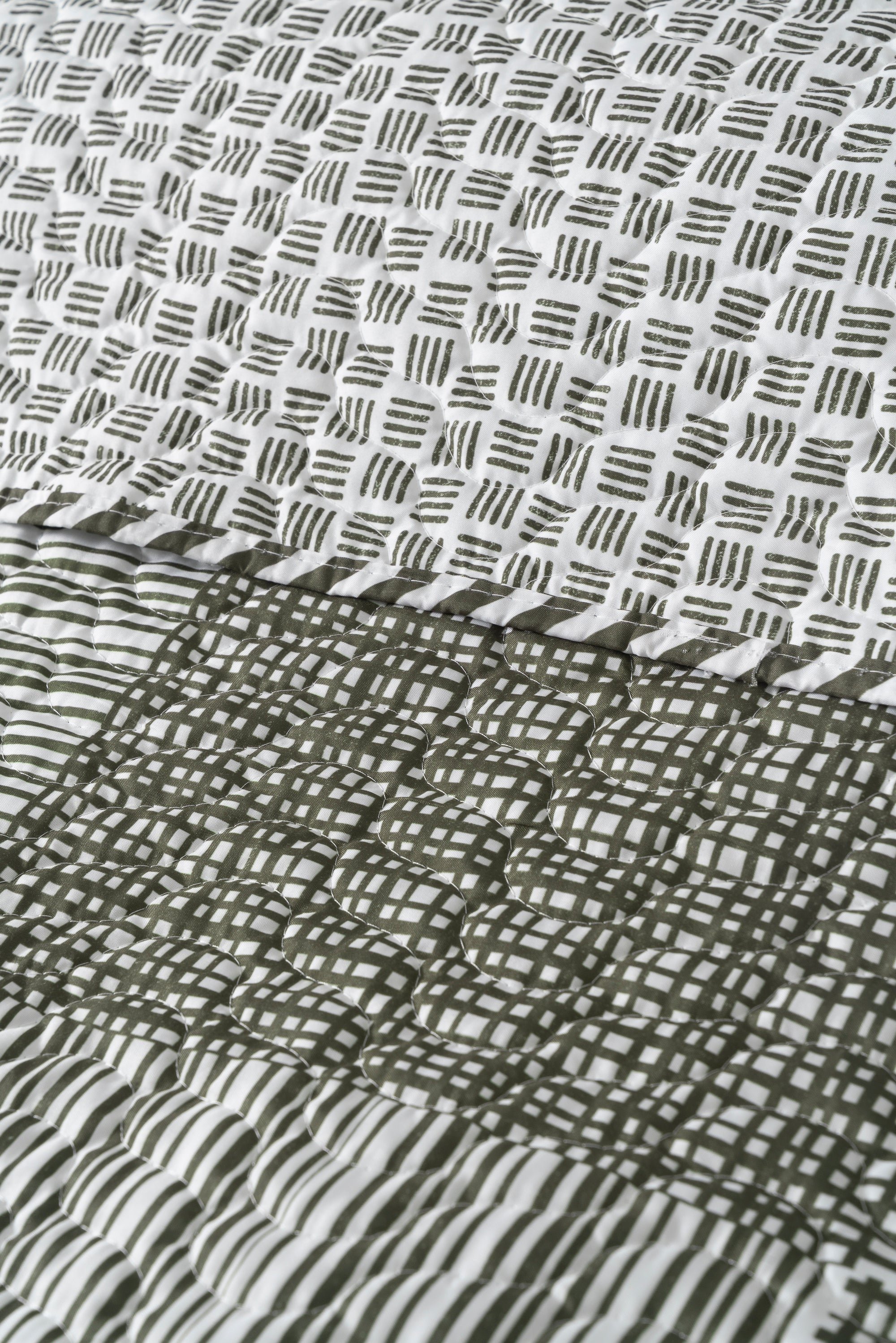 Briva Çift Taraflı Çift Kişilik Yatak Örtüsü