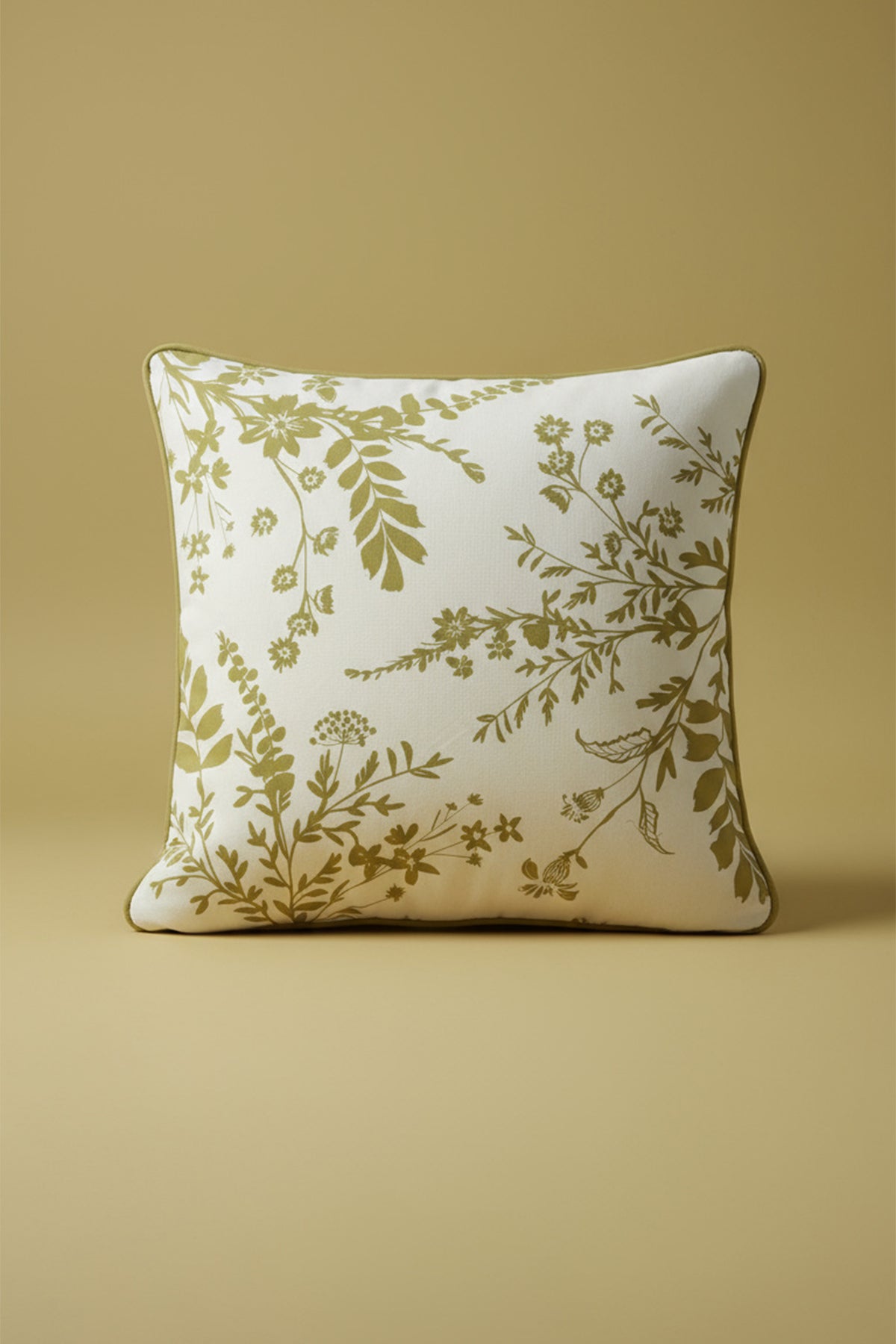 Olira Yeşil Çiçek Desenli Kırlent Kılıfı 45x45