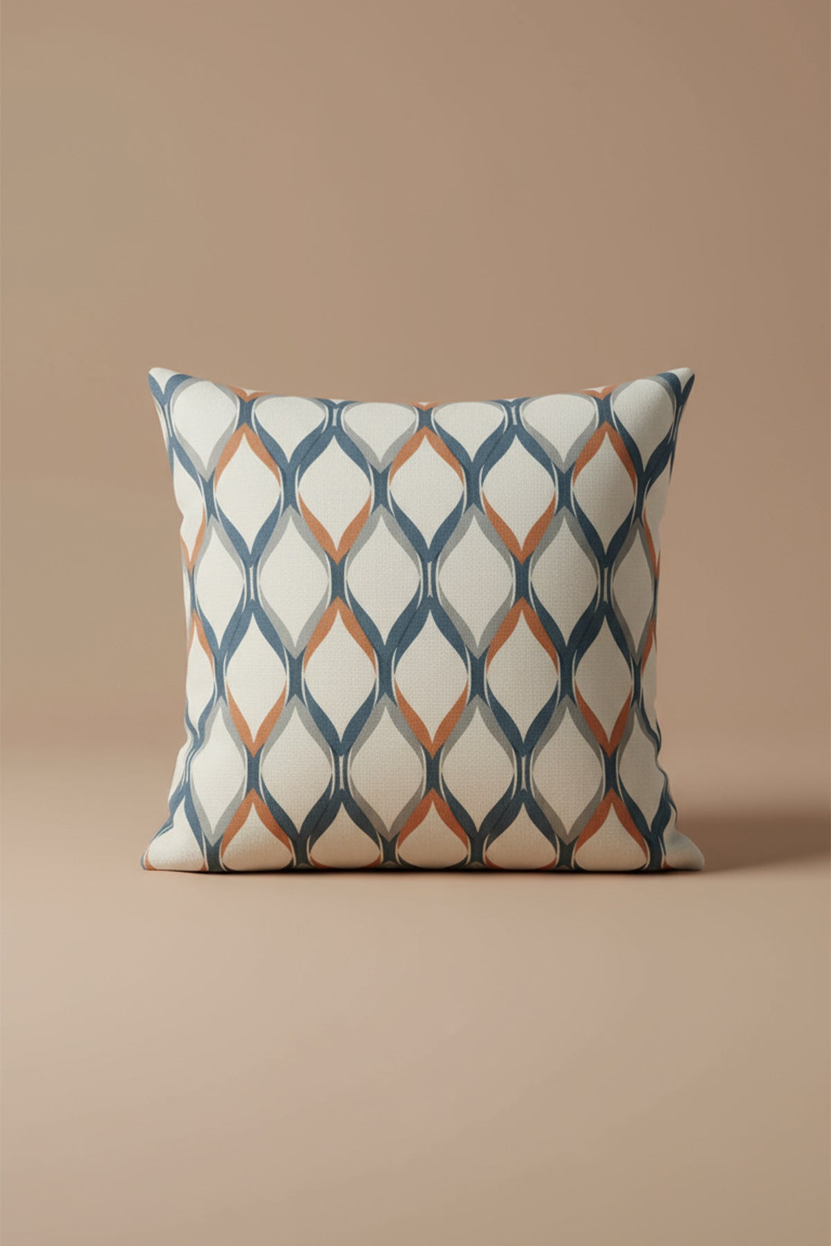 Seriv Turuncu-Lacivert Geometrik Desenli Kırlent Kılıfı 45x45