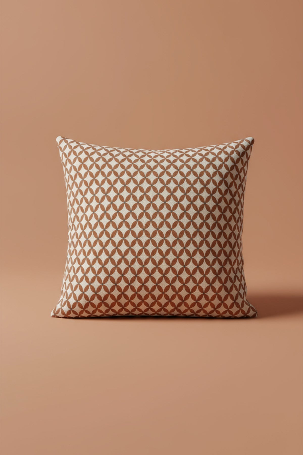 Velena Turuncu Geometrik Desenli Kırlent Kılıfı 45x45